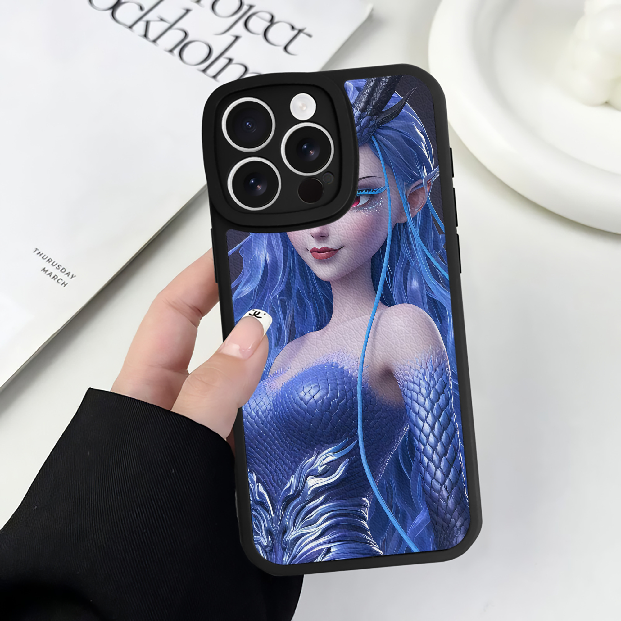 （画像用） Ne Zha 2 ナタ 魔童の大暴れ 【iPhone 16シリーズ対応】シリコンスマホケース（レザー調） 材質：シリコン
